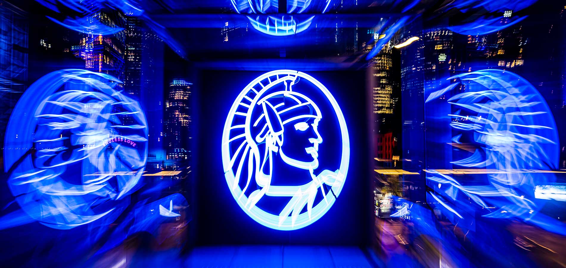 american-express-lounge-vivid-sydney-2019